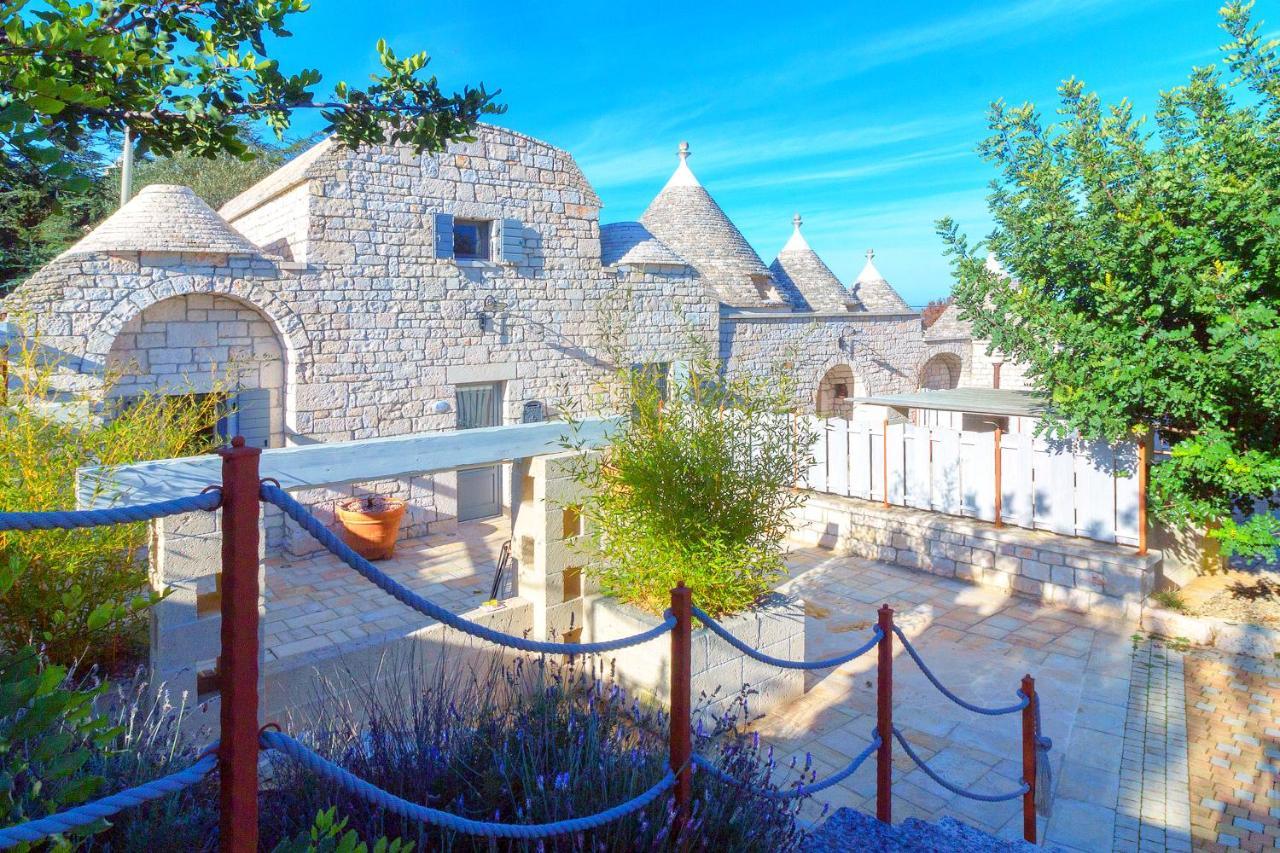 Navolte Trulli E Quiete Con Piscina Villa Locorotondo Exteriör bild