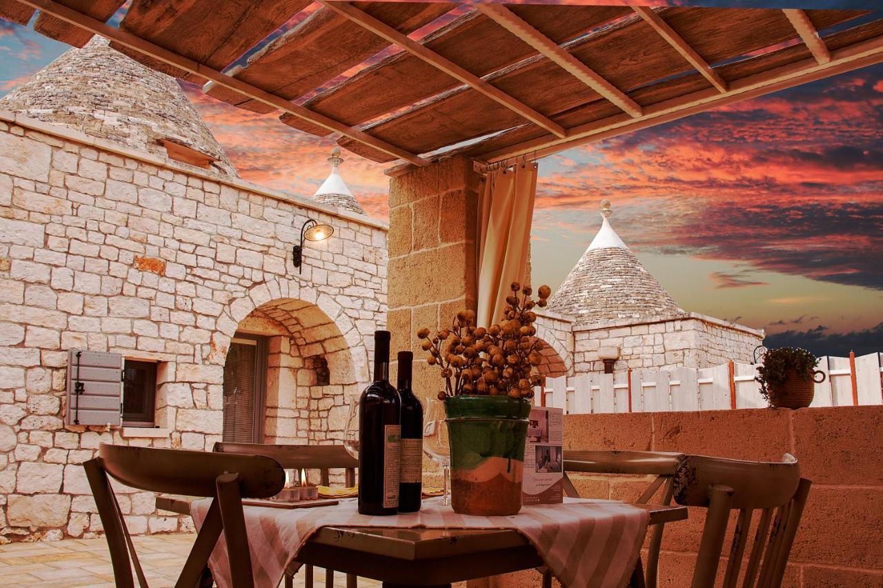 Navolte Trulli E Quiete Con Piscina Villa Locorotondo Exteriör bild