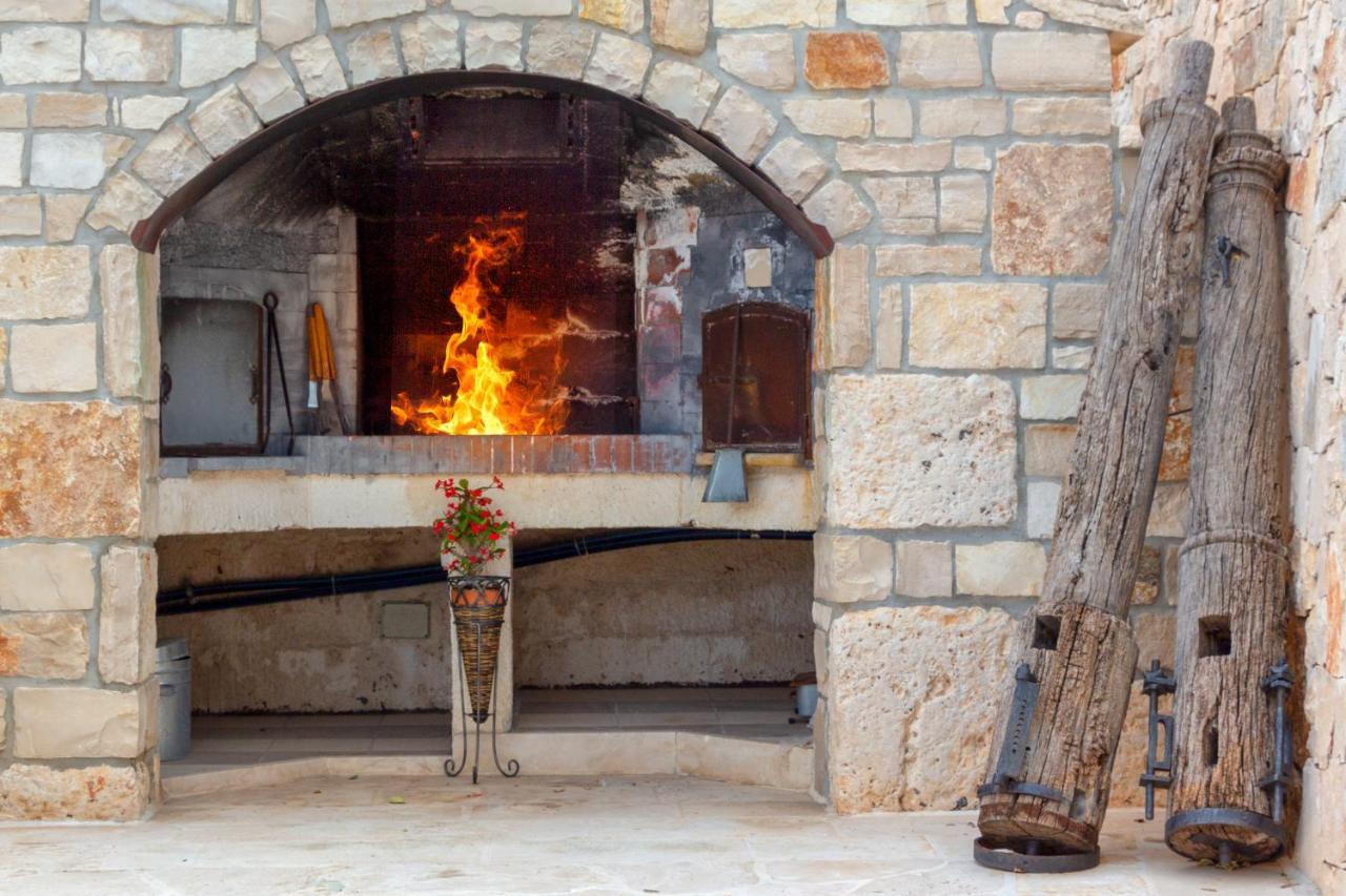 Navolte Trulli E Quiete Con Piscina Villa Locorotondo Exteriör bild