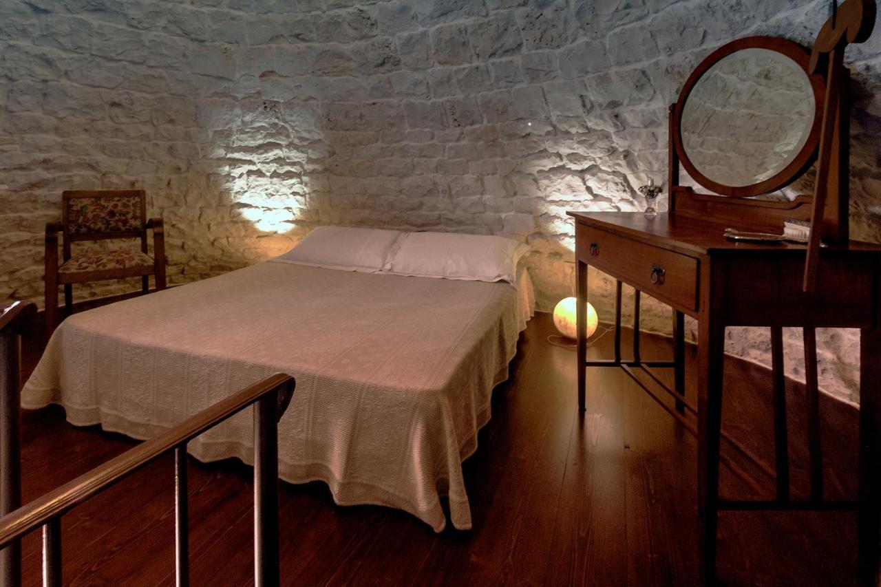 Navolte Trulli E Quiete Con Piscina Villa Locorotondo Exteriör bild
