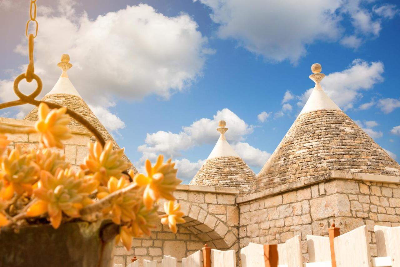 Navolte Trulli E Quiete Con Piscina Villa Locorotondo Exteriör bild