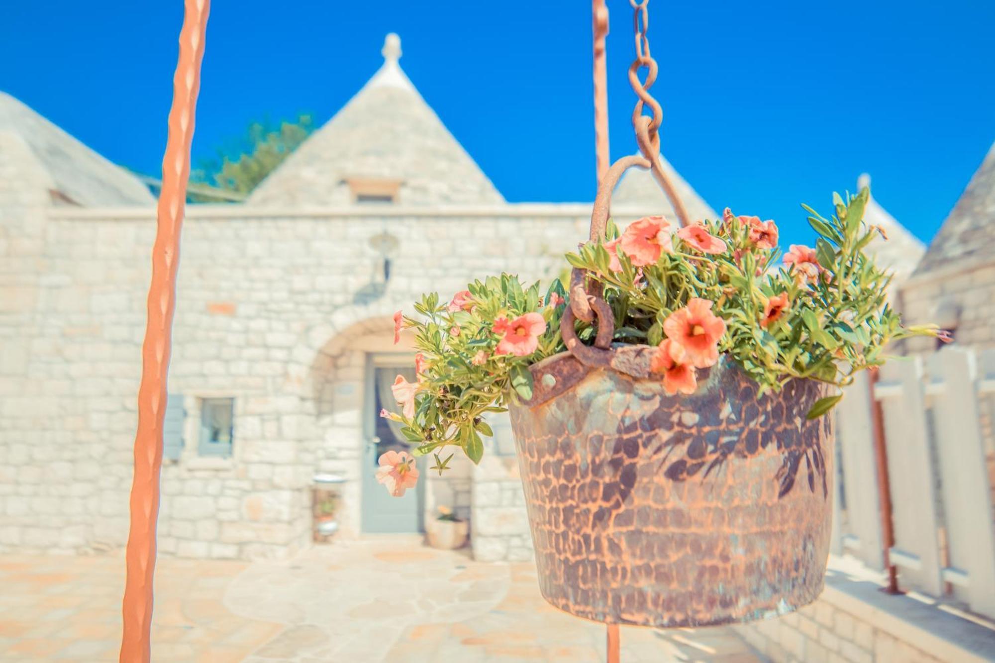 Navolte Trulli E Quiete Con Piscina Villa Locorotondo Exteriör bild