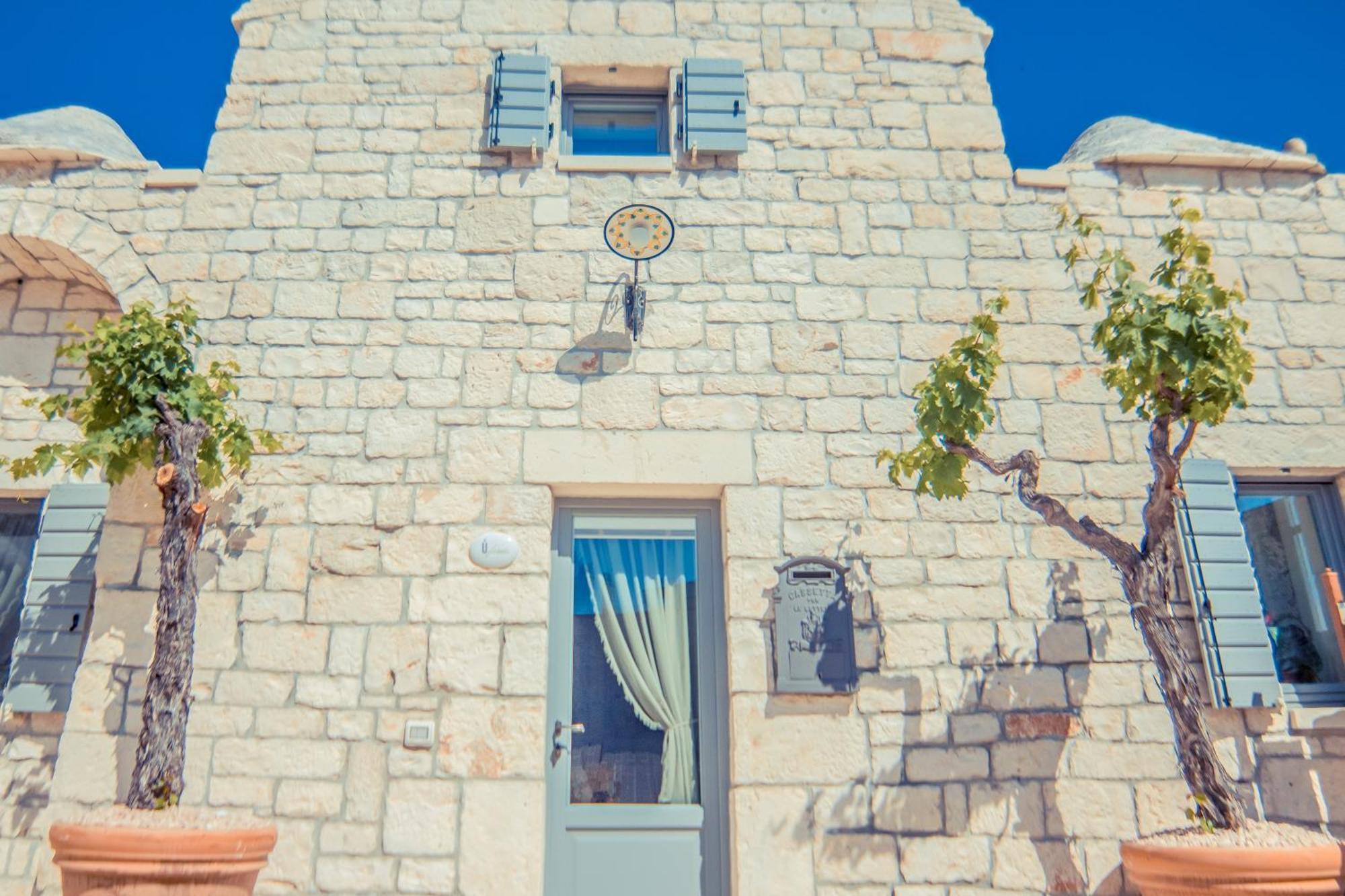 Navolte Trulli E Quiete Con Piscina Villa Locorotondo Exteriör bild